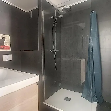 The - 3 Rooms, Apartment *